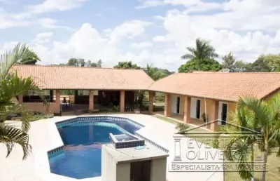 Chácara / sítio com 7 quartos à venda no veraneio irajá, jacareí  por r$ 1.600.000