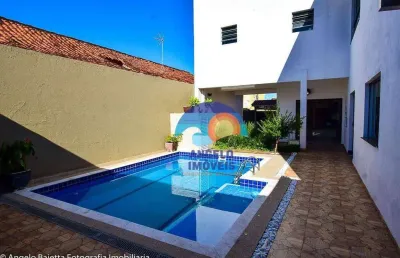 Sobrado a 100 metros da praia com 4 dormitórios à venda, 243 m² por r$ 800.000 - balneario josedy - peruíbe/sp