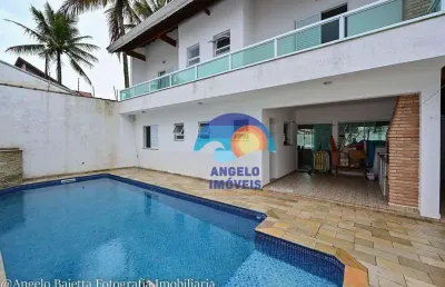 Sobrado a 100 metros do mar com 4 dormitórios à venda, 220 m² por r$ 950.000 - parque turístico - peruíbe/sp