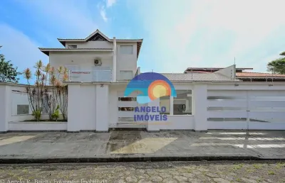 Oásis à beira-mar em peruíbe: sobrado triplex de luxo a 800 metros do mar, com 6 dormitórios e espaço gourmet!