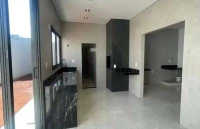 Casa com 3 quartos à venda na Rua José Antônio Domingues, Novo Mundo, Uberlândia