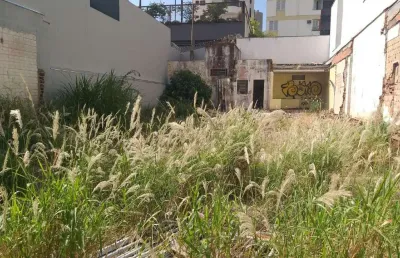 Terreno à venda na Avenida Getúlio Vargas, Centro, Uberlândia