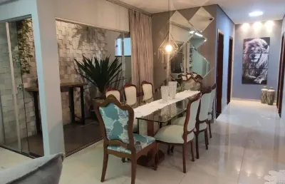 Casa com 3 quartos à venda na Rua José Cecilio Domingos, Alto Umuarama, Uberlândia