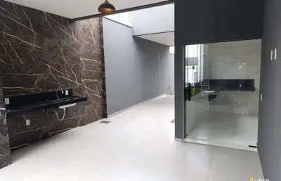 Casa com 3 quartos à venda na Rua Ana Marra Melazo, Jardim Patrícia, Uberlândia