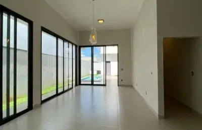 Casa em condomínio fechado com 3 quartos à venda na Avenida Vereador Carlito Cordeiro, Laranjeiras, Uberlândia
