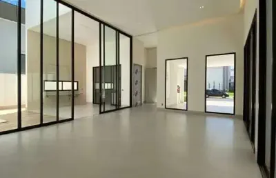 Casa em condomínio fechado com 4 quartos à venda na Rua Argemiro Costa, Nova Uberlândia, Uberlândia