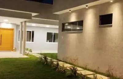 Linda casa à venda no tradicional bairro laranjeiras