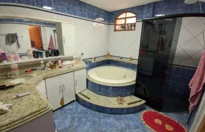 Casa à venda, 4 quartos, 3 suítes, 2 vagas, cidade jardim - uberlândia/mg