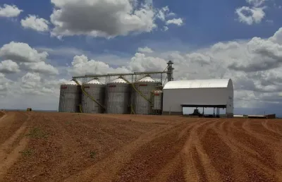 Fazenda com dupla aptidão a venda em são joão d'aliança - go, próximo a formosa - go