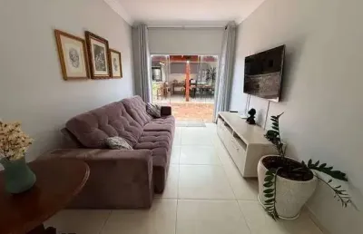 Casa à venda, 3 quartos, 1 suíte, 3 vagas, jardim holanda - uberlândia/mg