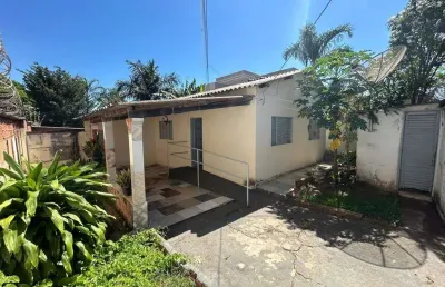 Casa à venda, 2 quartos, 2 vagas, saraiva - uberlândia/mg