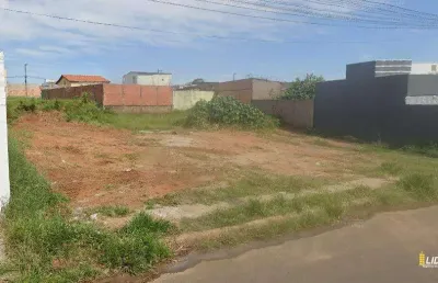 Terreno à venda na Rua Emirene Aquino de Oliveira, Shopping Park, Uberlândia