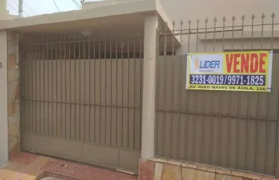 Casa à venda, 4 quartos, 2 suítes, patrimonio - uberlândia/mg