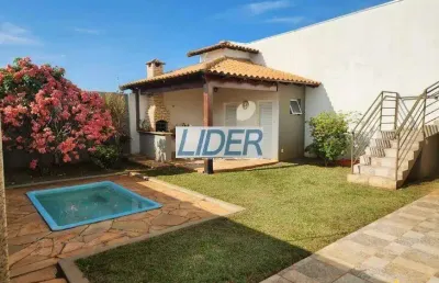 Casa à venda, 3 quartos, 1 suíte, 3 vagas, cidade jardim - uberlândia/mg