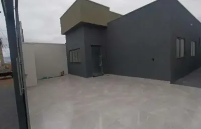 Casa à venda, 3 quartos, 1 suíte, 2 vagas, laranjeiras - uberlândia/mg