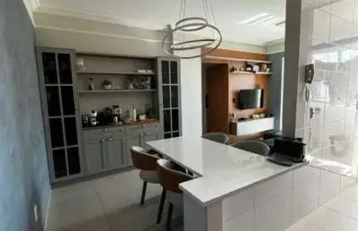 Apartamento à venda, 3 quartos, 1 suíte, 2 vagas, santa mônica - uberlândia/mg