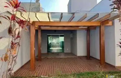 Casa à venda, 3 quartos, 1 suíte, 2 vagas, santa luzia - uberlândia/mg