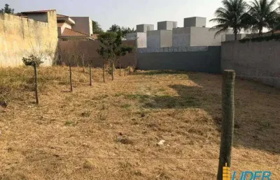 Terreno à venda na Rua Guilhermino R. Cunha, Jardim Colina, Uberlândia