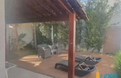 Casa à venda, 3 quartos, 1 suíte, 3 vagas, jardim europa - uberlândia/mg
