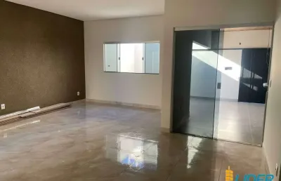 Casa à venda, 3 quartos, 2 suítes, 3 vagas, jardim europa - uberlândia/mg