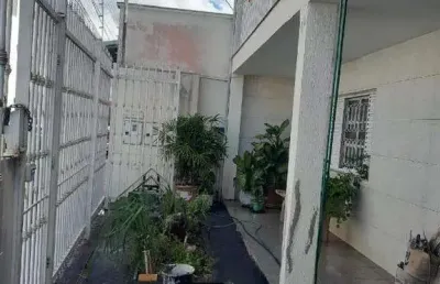 Casa para aluguel, 5 quartos, 2 suítes, 2 vagas, martins - uberlândia/mg