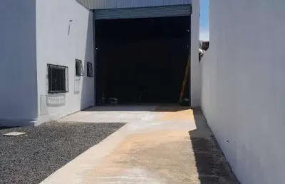 Barracão para aluguel, 3 quartos, jaraguá - uberlândia/mg