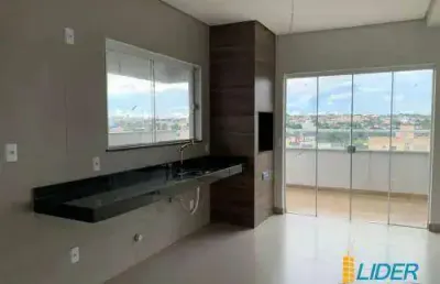 Cobertura à venda, 3 quartos, 3 suítes, 2 vagas, santa mônica - uberlândia/mg