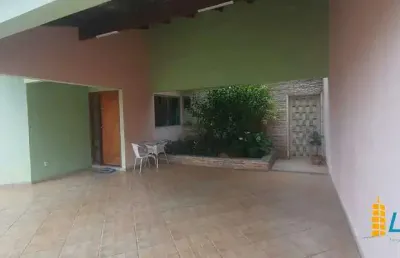 Casa à venda, 3 quartos, 1 suíte, 3 vagas, osvaldo rezende - uberlândia/mg