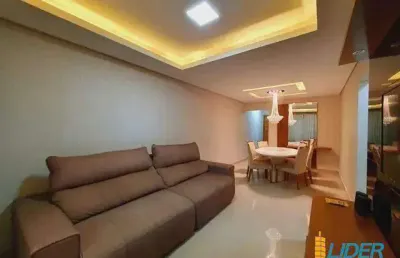 Cobertura à venda, 3 quartos, 2 suítes, 2 vagas, martins - uberlândia/mg