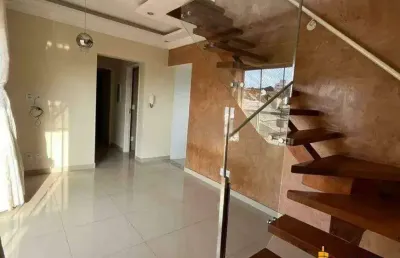 Cobertura à venda, 3 quartos, 1 suíte, 2 vagas, segismundo pereira - uberlândia/mg