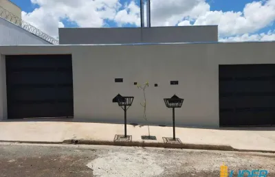 Casa à venda, 2 quartos, 1 suíte, 1 vaga, shopping park - uberlândia/mg