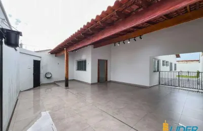 Casa à venda, 3 quartos, 1 suíte, 2 vagas, alto umuarama - uberlândia/mg