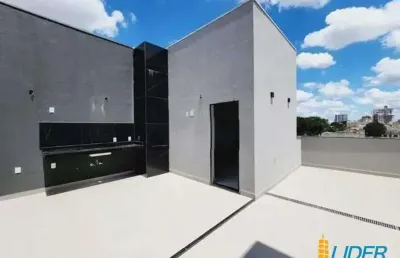 Cobertura à venda, 3 quartos, 2 suítes, 2 vagas, santa mônica - uberlândia/mg