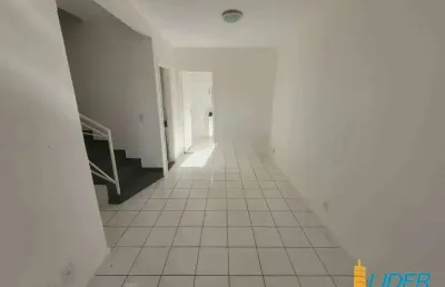 Casa em condomínio à venda, 3 quartos, 1 suíte, 2 vagas, jardim karaíba - uberlândia/mg