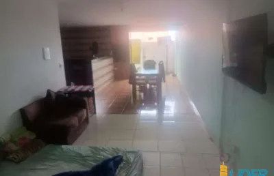 Casa em condomínio à venda, 3 quartos, 2 vagas, jardim california - uberlândia/mg