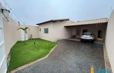 Casa à venda, 3 quartos, 1 suíte, 4 vagas, alto umuarama - uberlândia/mg