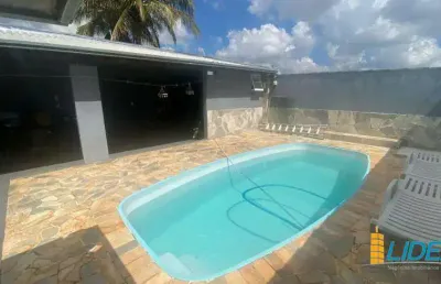 Casa à venda, 3 quartos, 1 suíte, 2 vagas, santa mônica - uberlândia/mg