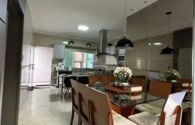 Casa à venda, 2 vagas, alto umuarama - uberlândia/mg