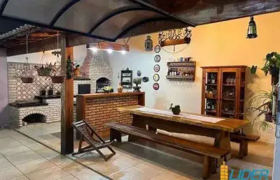 Casa à venda, 3 quartos, 1 suíte, 2 vagas, gravatas - uberlândia/mg