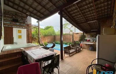 Casa no santa luzia com projeto sofisticado e acabamento alto padrão