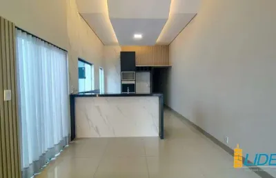 Casa com 3 quartos à venda na Rua Santina Zanatta, Novo Mundo, Uberlândia