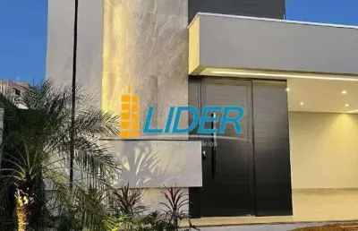 Casa em condomínio à venda, 3 quartos, 3 suítes, 2 vagas, grand ville - uberlândia/mg