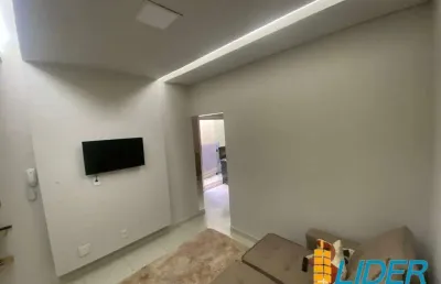 Oportunidade apartamento abaixo do preço de mercado no bairro martins, na esquina do hospital santa genoveva