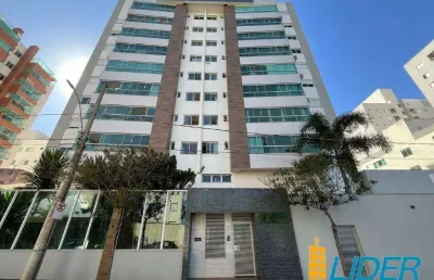 Lindo apartamento no bairro copacabana andar alto com vista privilegiada