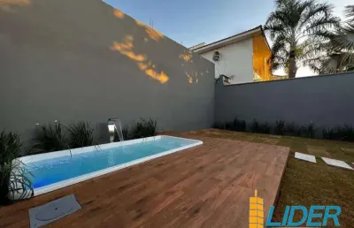 Casa à venda, 3 quartos, 1 suíte, 3 vagas, osvaldo rezende - uberlândia/mg