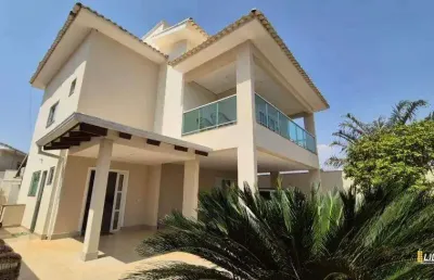 Casa com 3 quartos para alugar na Avenida do Alferes, City Uberlândia, Uberlândia