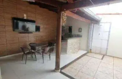 Casa em condomínio fechado com 3 quartos para alugar na Avenida dos Ferreiras, Aclimação, Uberlândia