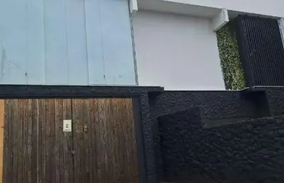Casa comercial para alugar na Avenida Nicomedes Alves dos Santos, Tabajaras, Uberlândia
