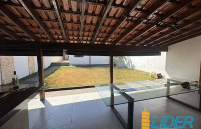 Casa à venda, 3 quartos, 1 suíte, 3 vagas, cidade jardim - uberlândia/mg