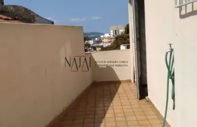 Vendo casarão em santa teresa  - ao lado da escadaria selaron